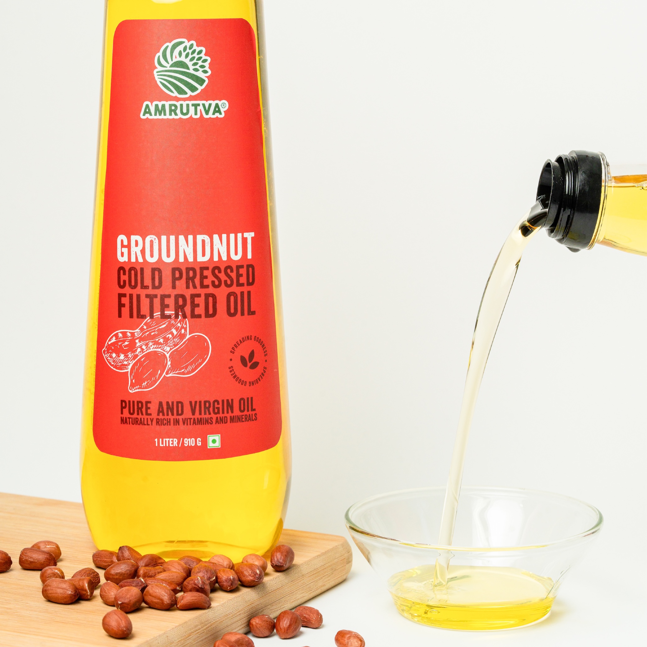 Amrutva Cold Pressed Groundnut Oil made with premium Indian peanuts using traditional wooden kolhus/chekku. This groundnut oil is 100% natural; pure; and perfect for cooking